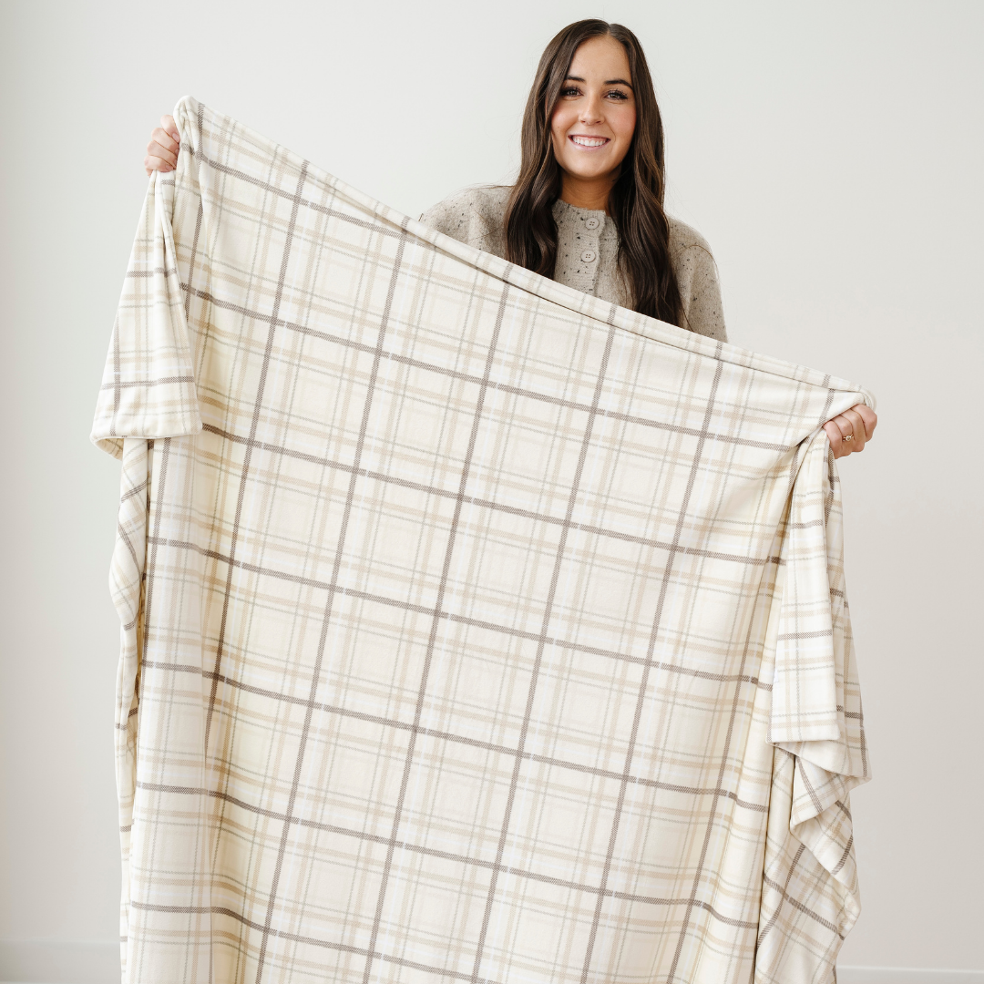 Saranoni Minky Stretch XL Throw Blankets