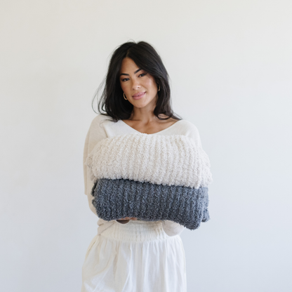 Saranoni Ribbed Bamboni® Throw Blankets