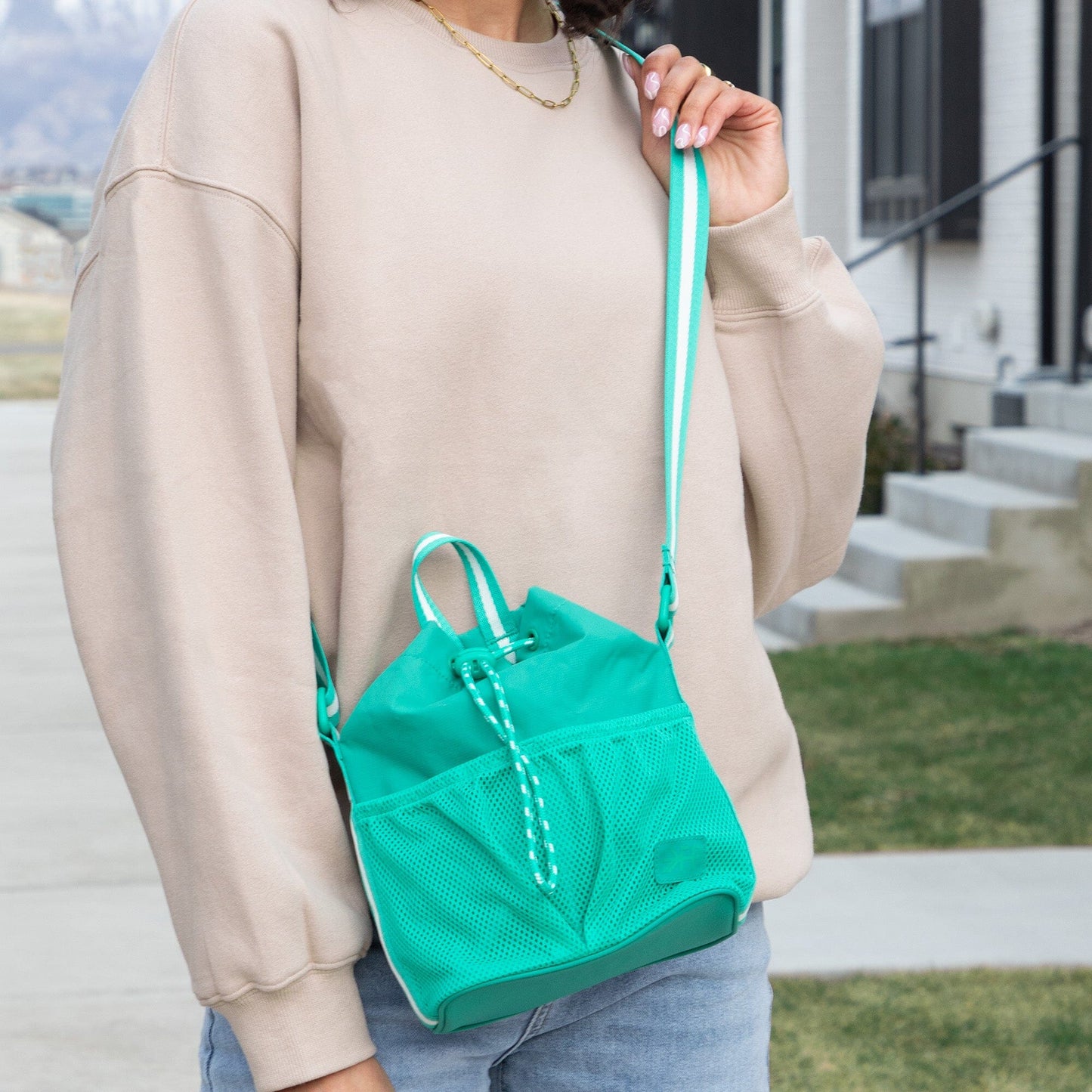 Freshly Picked Kelly Motion Bucket Crossbody
