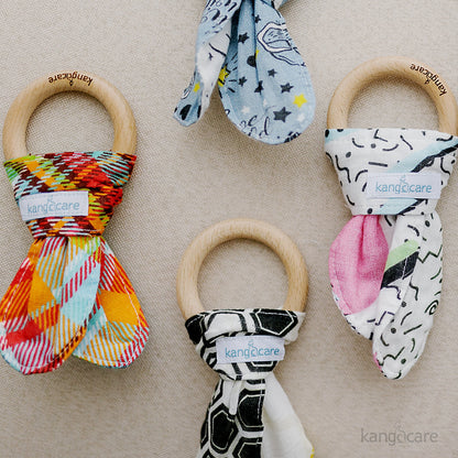 Kanga Care Muslin Crinkle Bunny Ear Teething Ring - Unity