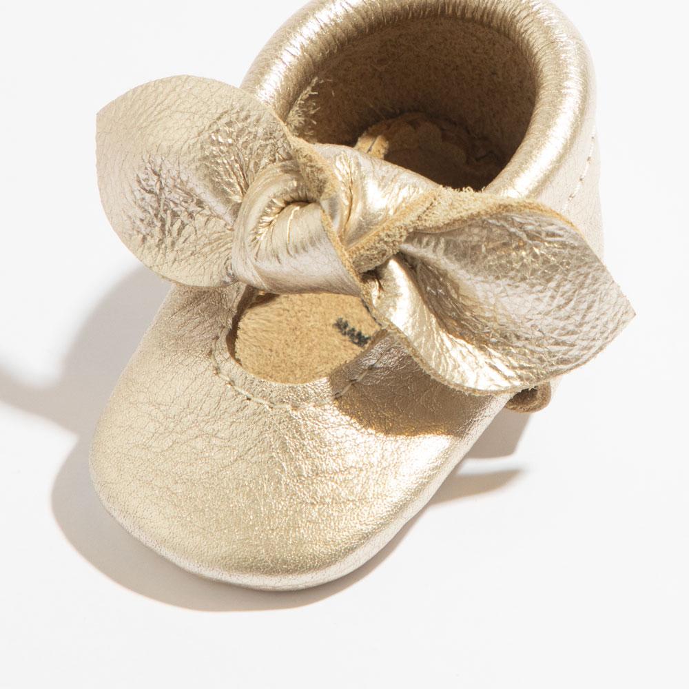 Freshly Picked Newborn Platinum Knotted Bow Baby Shoe
