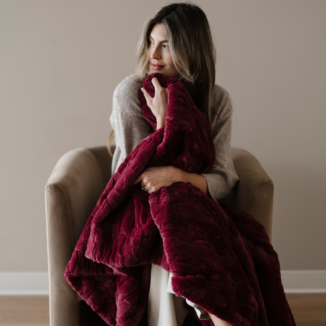 Saranoni Patterned Faux Fur XL Throw Blankets