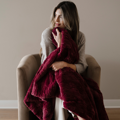 Saranoni Patterned Faux Fur XL Throw Blankets