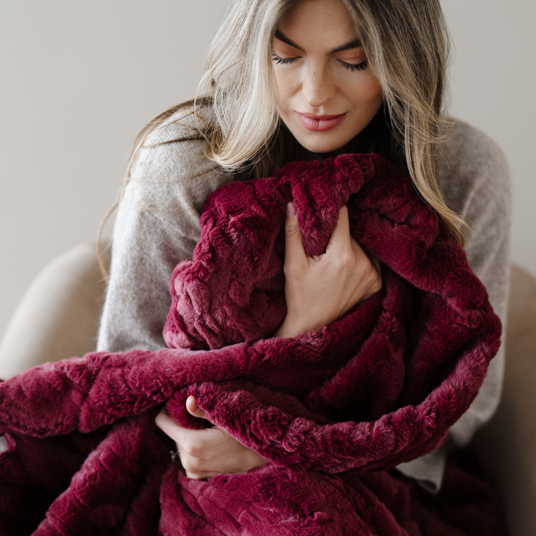 Saranoni Patterned Faux Fur XL Throw Blankets