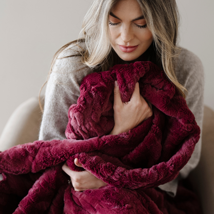Saranoni Patterned Faux Fur XL Throw Blankets