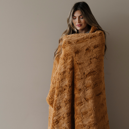 Saranoni Patterned Faux Fur XL Throw Blankets