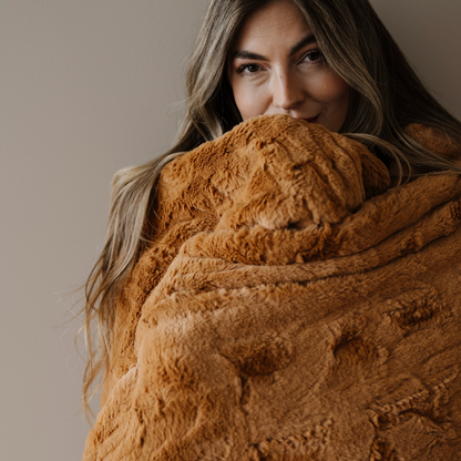 Saranoni Patterned Faux Fur XL Throw Blankets