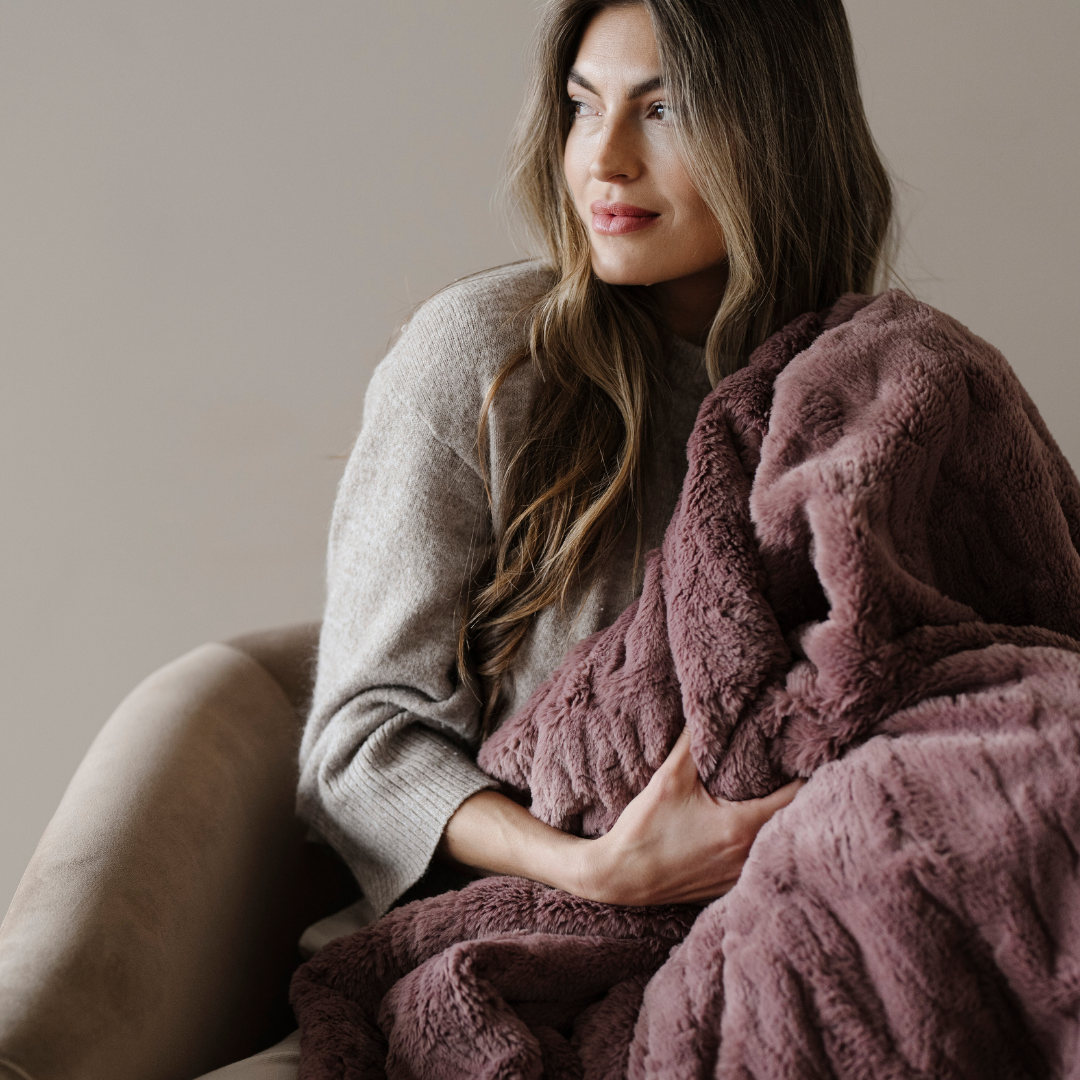 Saranoni Patterned Faux Fur XL Throw Blankets