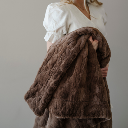 Saranoni Patterned Faux Fur XL Throw Blankets