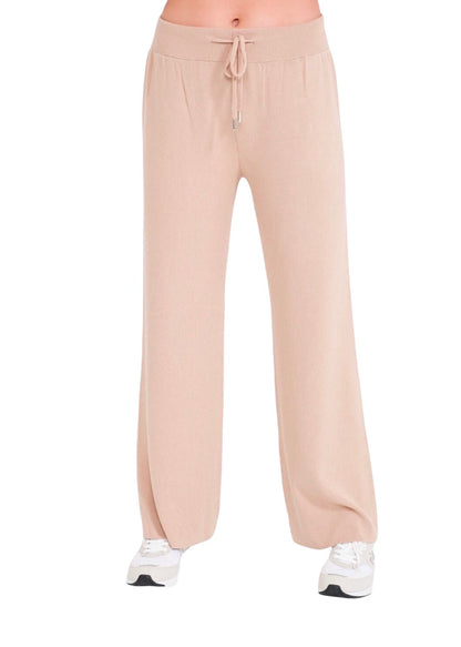 Accouchée Effortless Elegance Maternity/Nursing Lounge Set