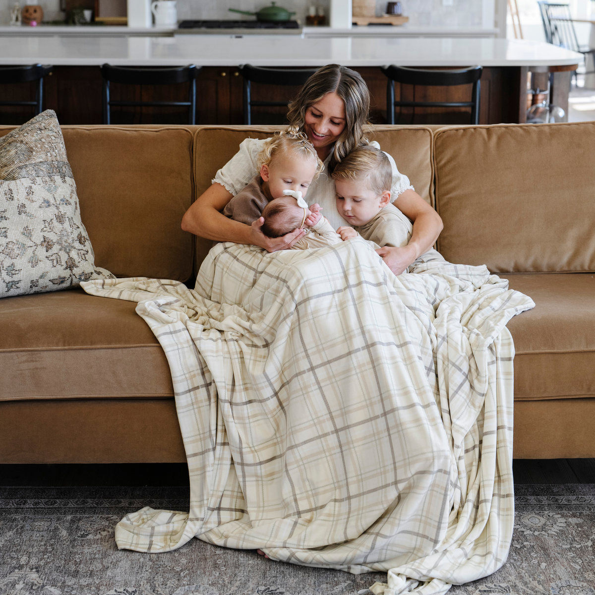 Saranoni Minky Stretch XL Throw Blankets