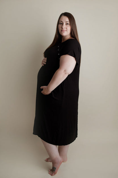 Three Little Tots Ribbed Black Labor and Delivery Nursing Hospital Gown