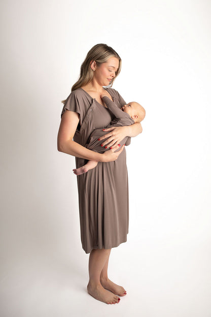 Three Little Tots Ribbed Cocoa Brown Mommy Labor and Delivery Nursing Hospital Gown