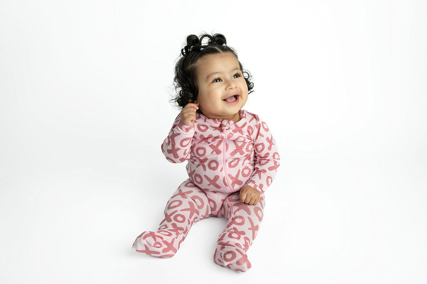 Three Little Tots Valentine's Day XOXO Bamboo Newborn Zipper Pajamas Sleepers