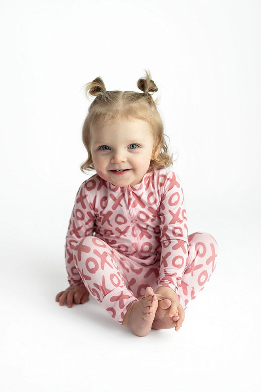 Three Little Tots Valentine's Day XOXO Bamboo Newborn Zipper Pajamas Sleepers