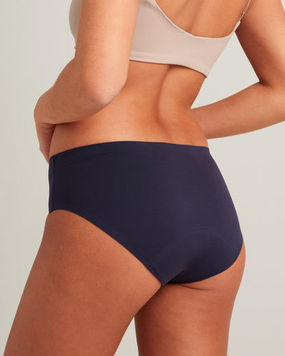 Saalt Leakproof Seamless Brief Period Underwear