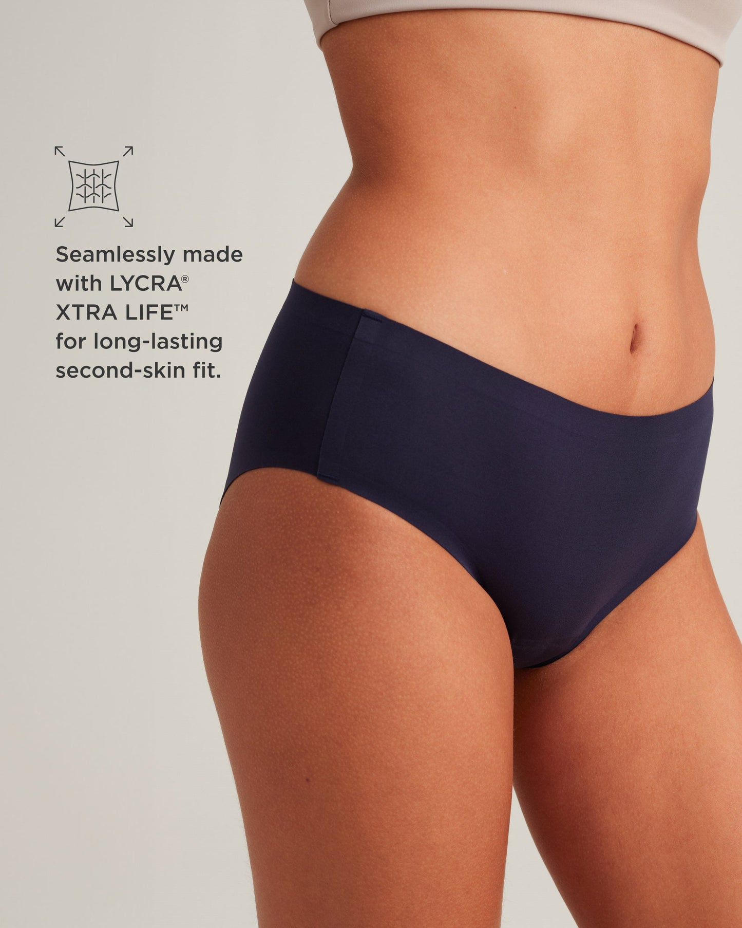 Saalt Leakproof Seamless Brief Period Underwear