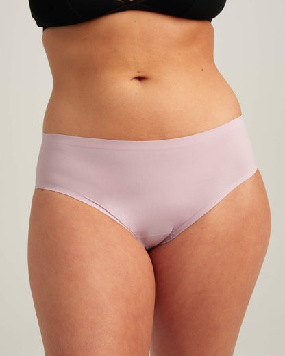Saalt Leakproof Seamless Brief Period Underwear