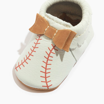 Freshly Picked Spring Training Bow Baby Shoe