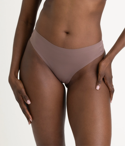 Saalt Leakproof Seamless Thong Period Underwear