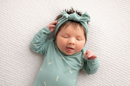 Three Little Tots Arrow Knotted Newborn Baby Gown