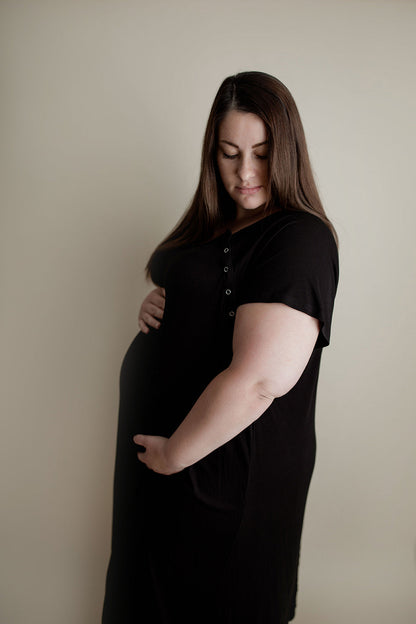 Three Little Tots Ribbed Black Labor and Delivery Nursing Hospital Gown