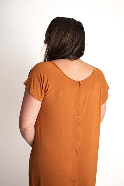 Three Little Tots Saddle Tan Mommy Labor and Delivery Nursing Hospital Gown