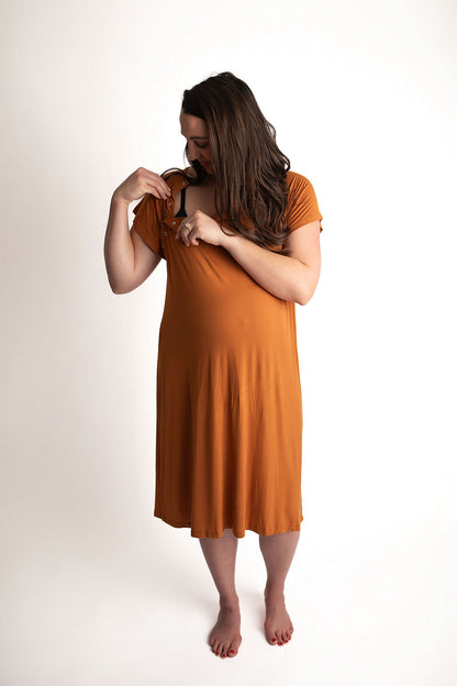 Three Little Tots Saddle Tan Mommy Labor and Delivery Nursing Hospital Gown