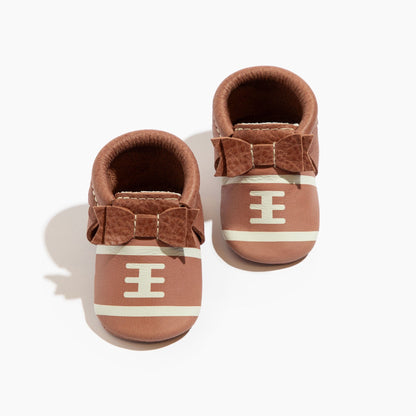 Freshly Picked Touchdown II Bow Baby Shoe