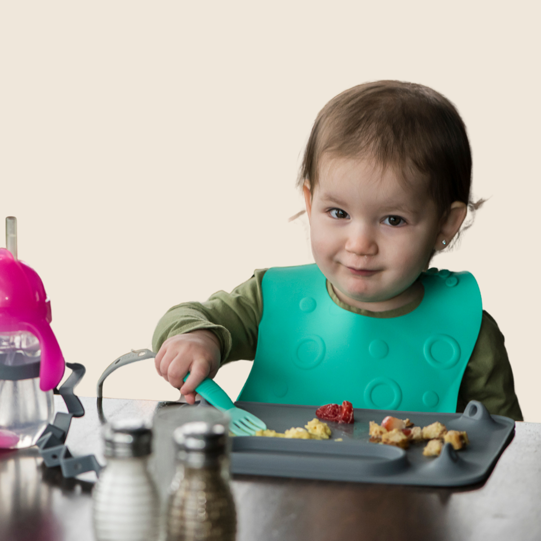 Busy Baby Travel Tether Bib + Utensils