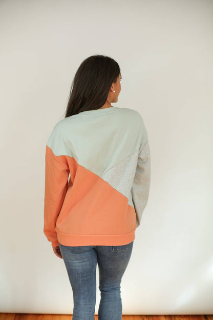 Crewneck Diagonal Zip Breastfeeding Sweatshirt