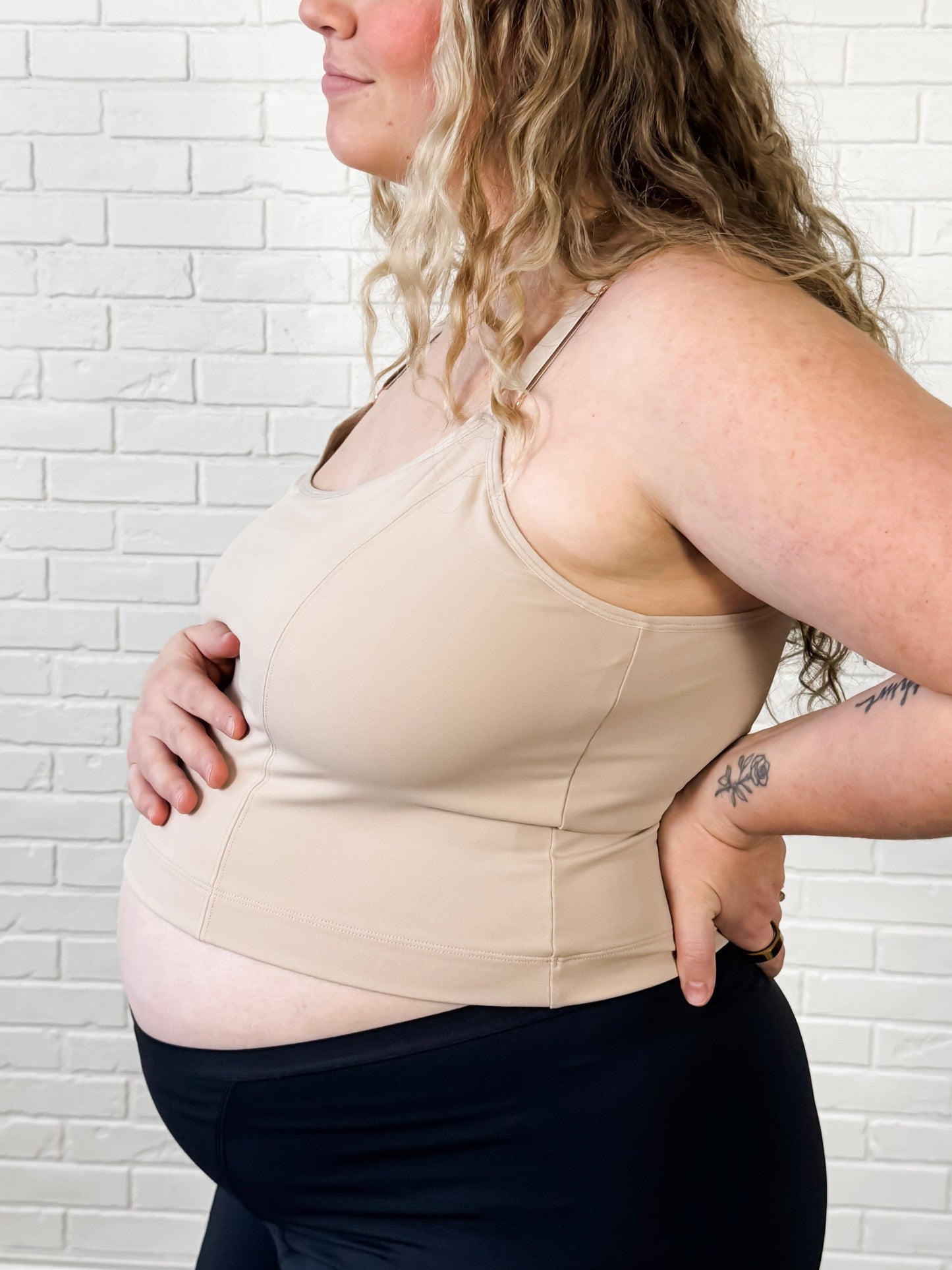 Davin & Adley [SOLID BACK] Amelia Pumping & Nursing Crop Cami