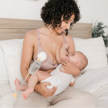 Minimalist Hands-Free Pumping & Nursing Plunge Bra