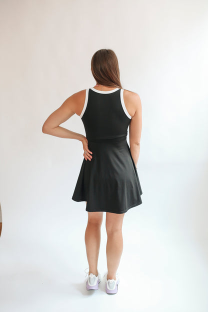 Movemama The Courtside Nursing Tennis Dress – Breastfeeding Friendly