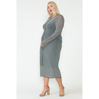 Plus Size Mesh & Solid Midi Dress