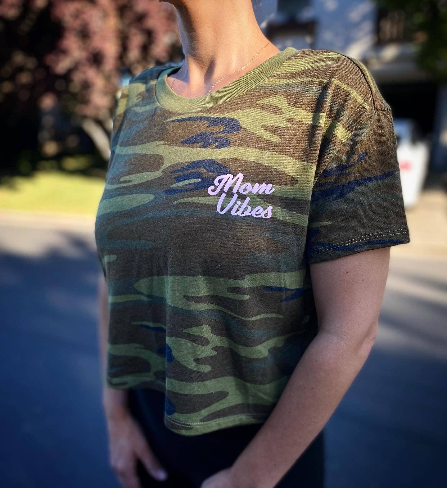 Mom Vibes Ultra Soft Crop