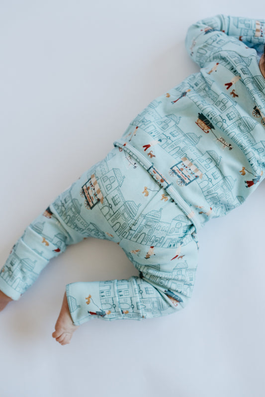 LURE Peek-a-Boo Baby Sleeper Merry Little Street