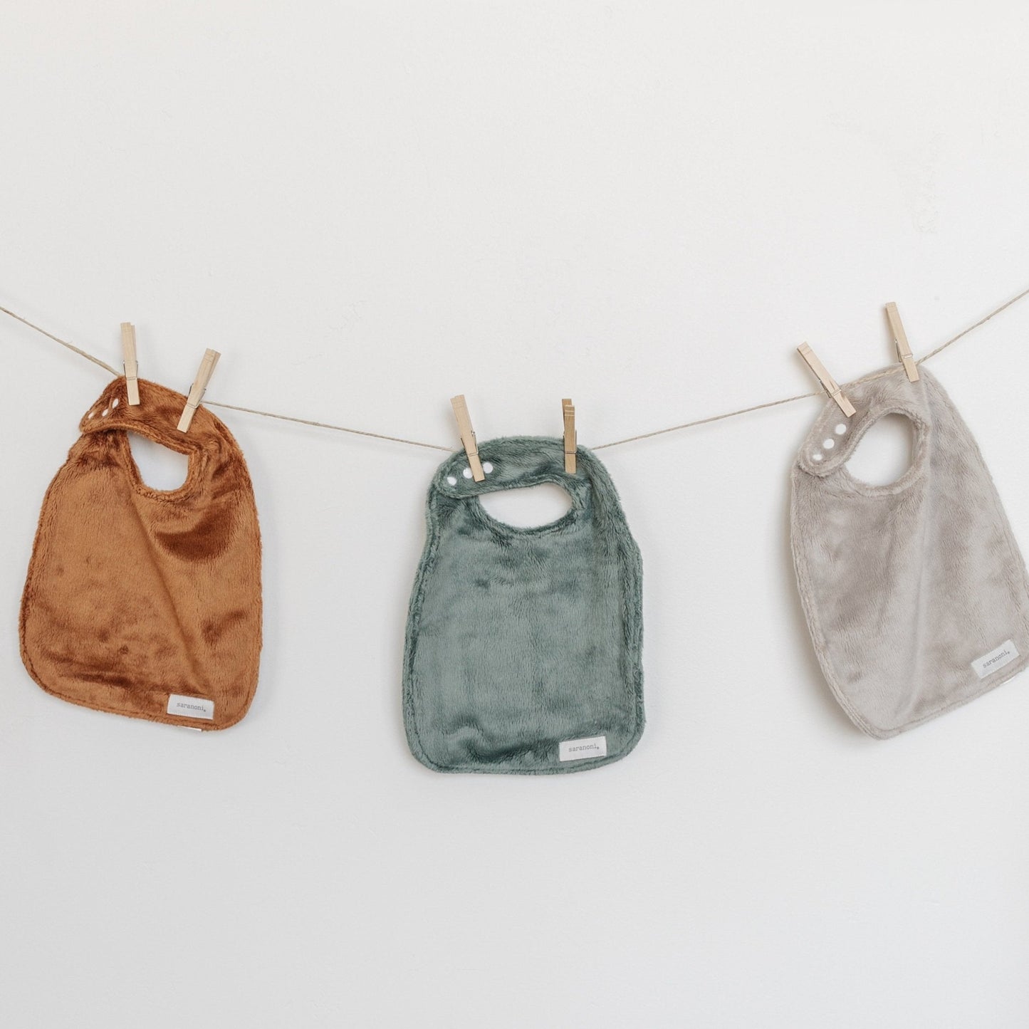 Saranoni Minky Bibs 3-Pack