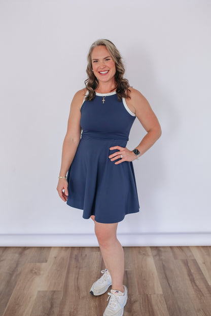 Movemama The Courtside Nursing Tennis Dress – Breastfeeding Friendly