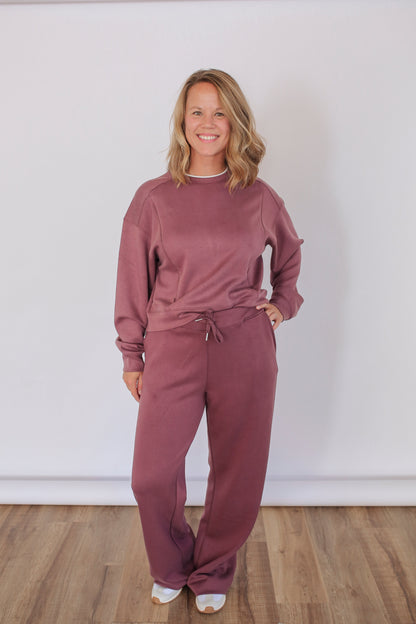 Movemama Luxe Nursing Lounge Crewneck