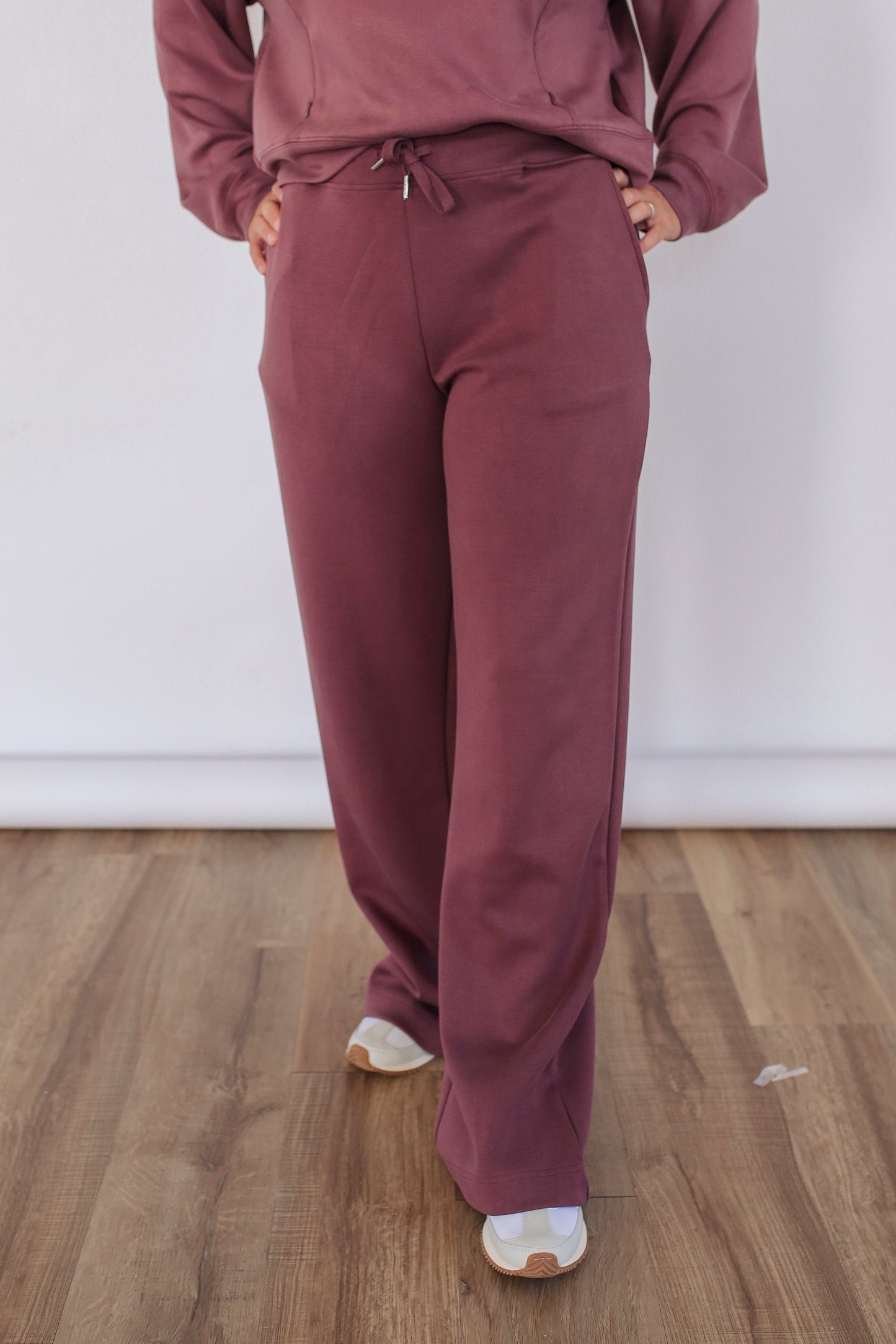Movemama Luxe Wide Leg Lounge Pants