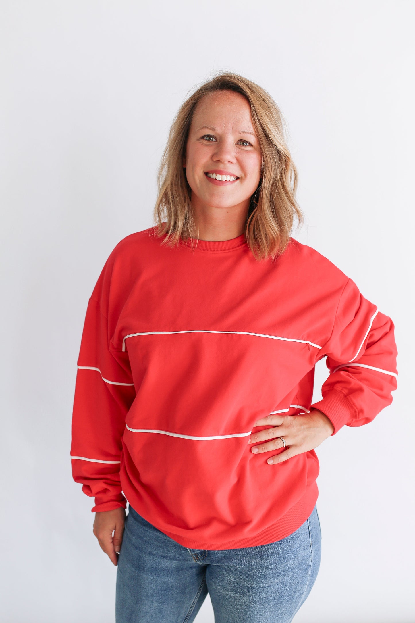 Movemama x NUULY Relaxed Fit Invisible Zipper Breastfeeding Sweatshirt with Piping