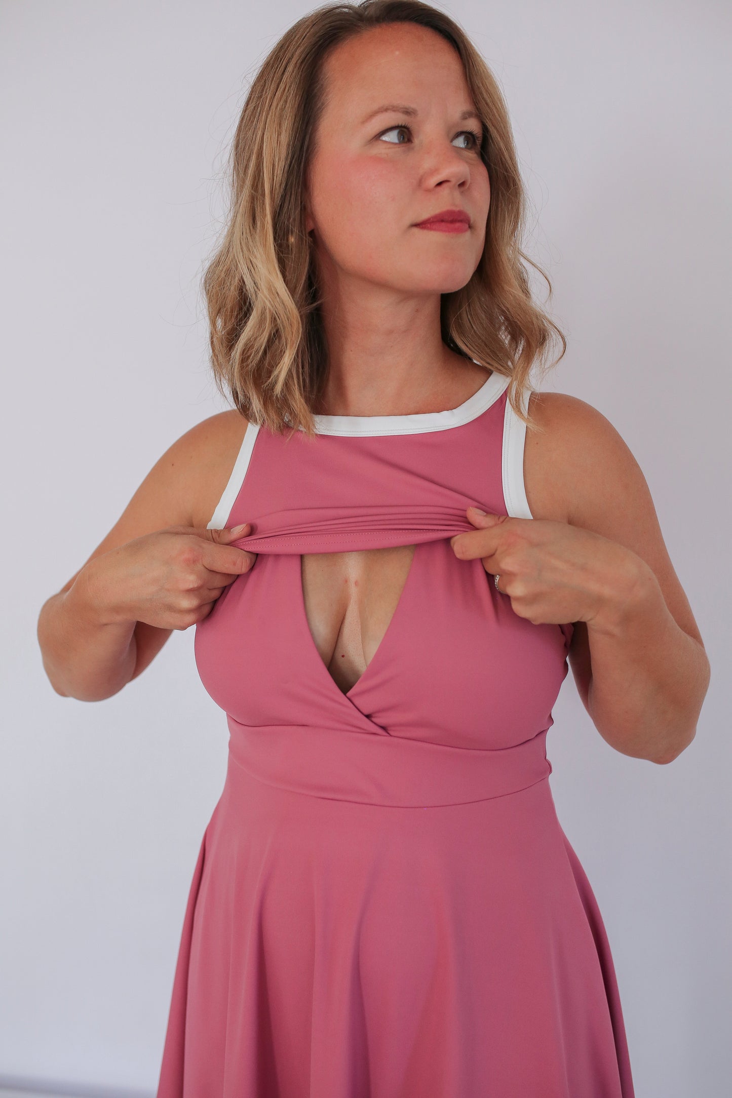 Movemama The Courtside Nursing Tennis Dress – Breastfeeding Friendly