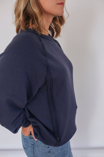Movemama Big Hug Vertical Zip Breastfeeding Crewneck