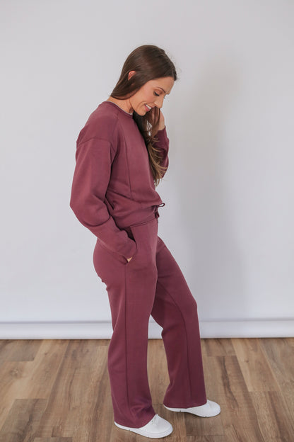 Movemama Luxe Nursing Lounge Crewneck