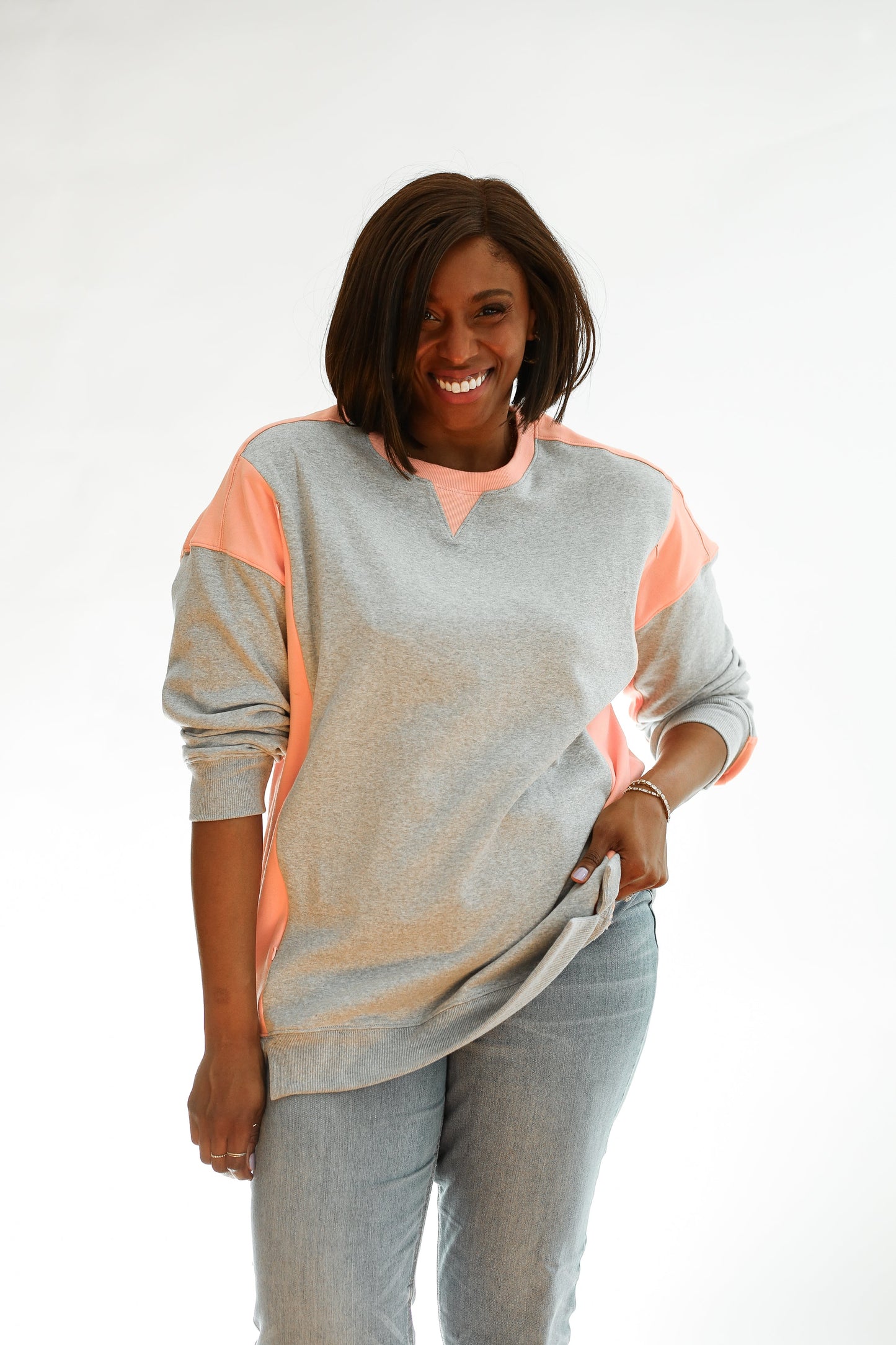 Movemama Colorblock Nursing Lightweight Sweatshirt (Final Sale)