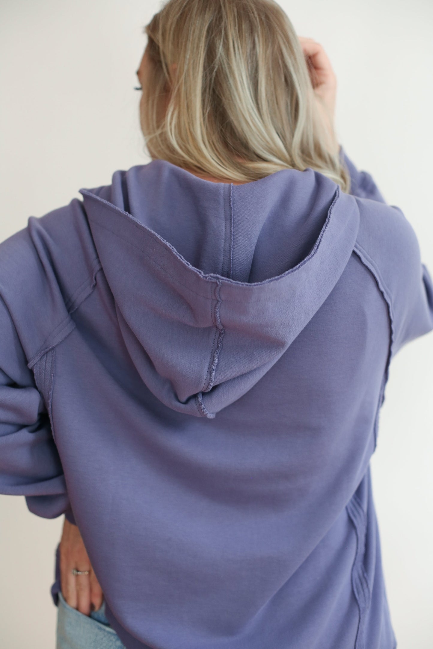 Movemama Big Hug Vertical Zip Breastfeeding Hoodie