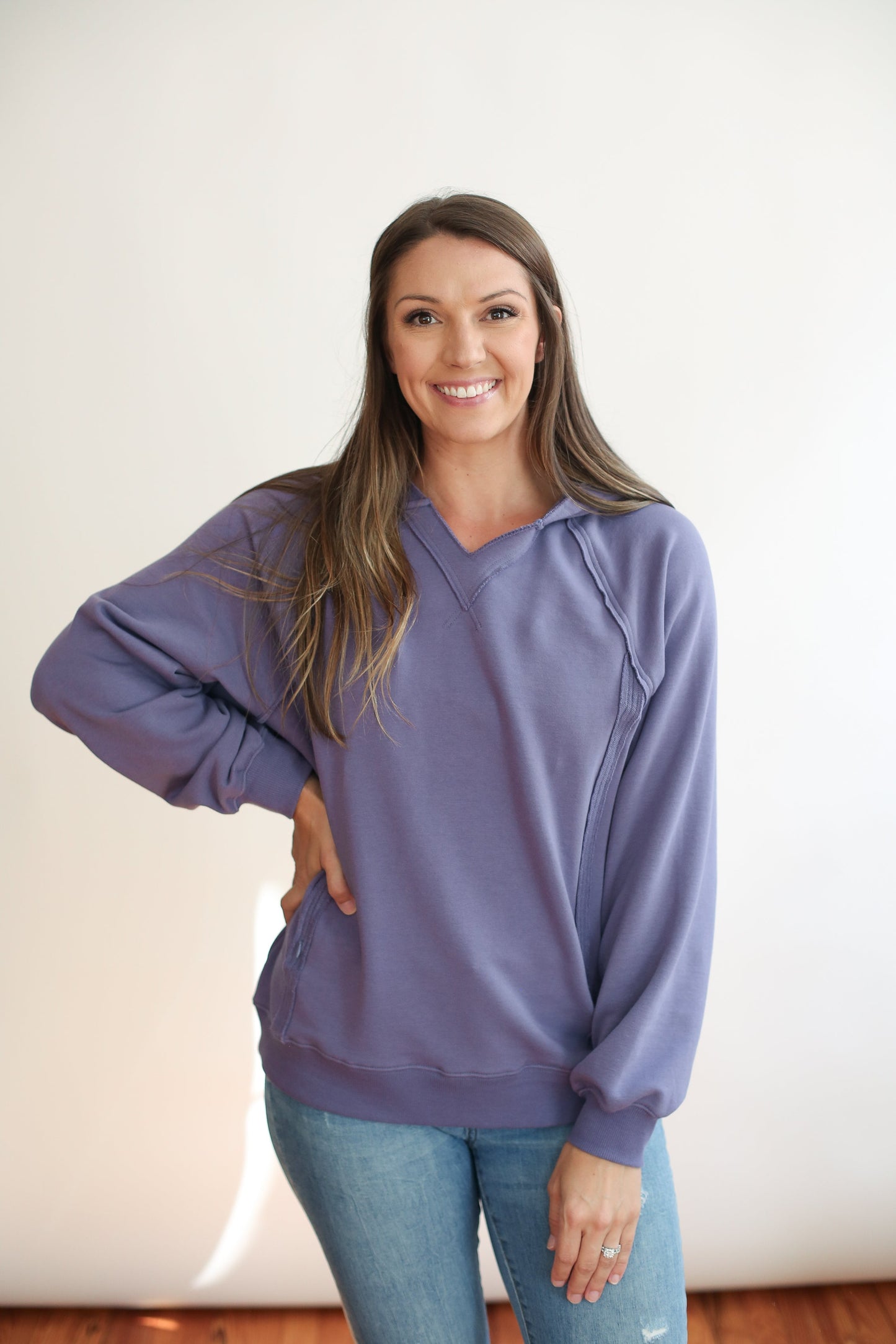 Movemama Big Hug Vertical Zip Breastfeeding Hoodie