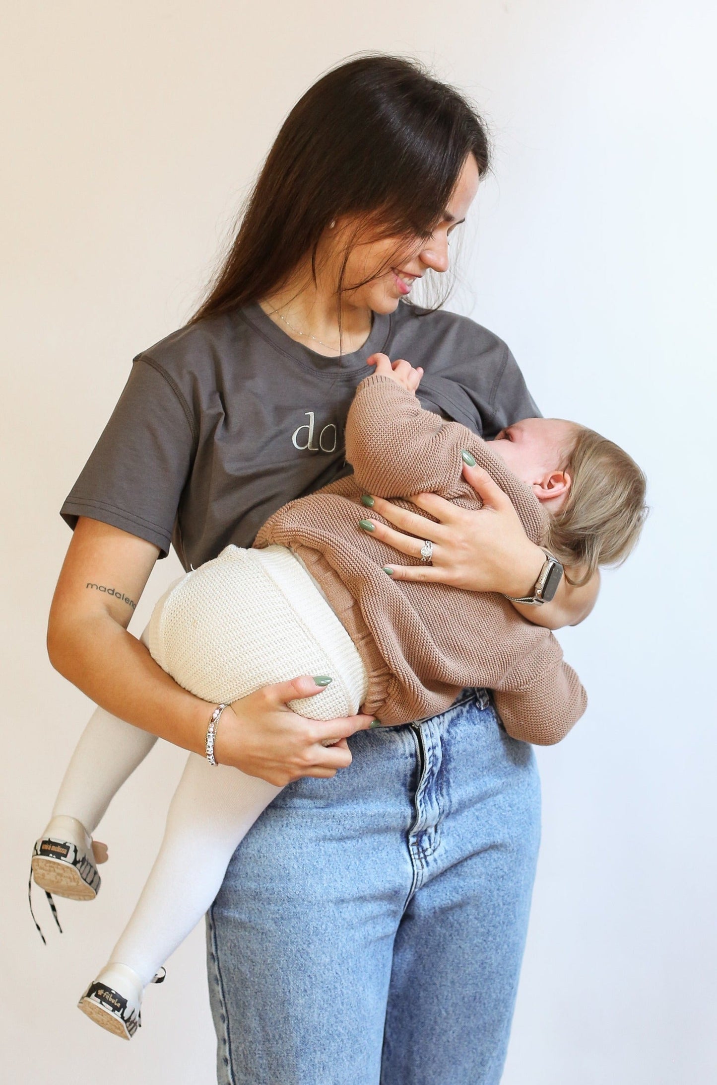 Movemama Cropped Embroidered Nursing Friendly Tee (Final Sale)