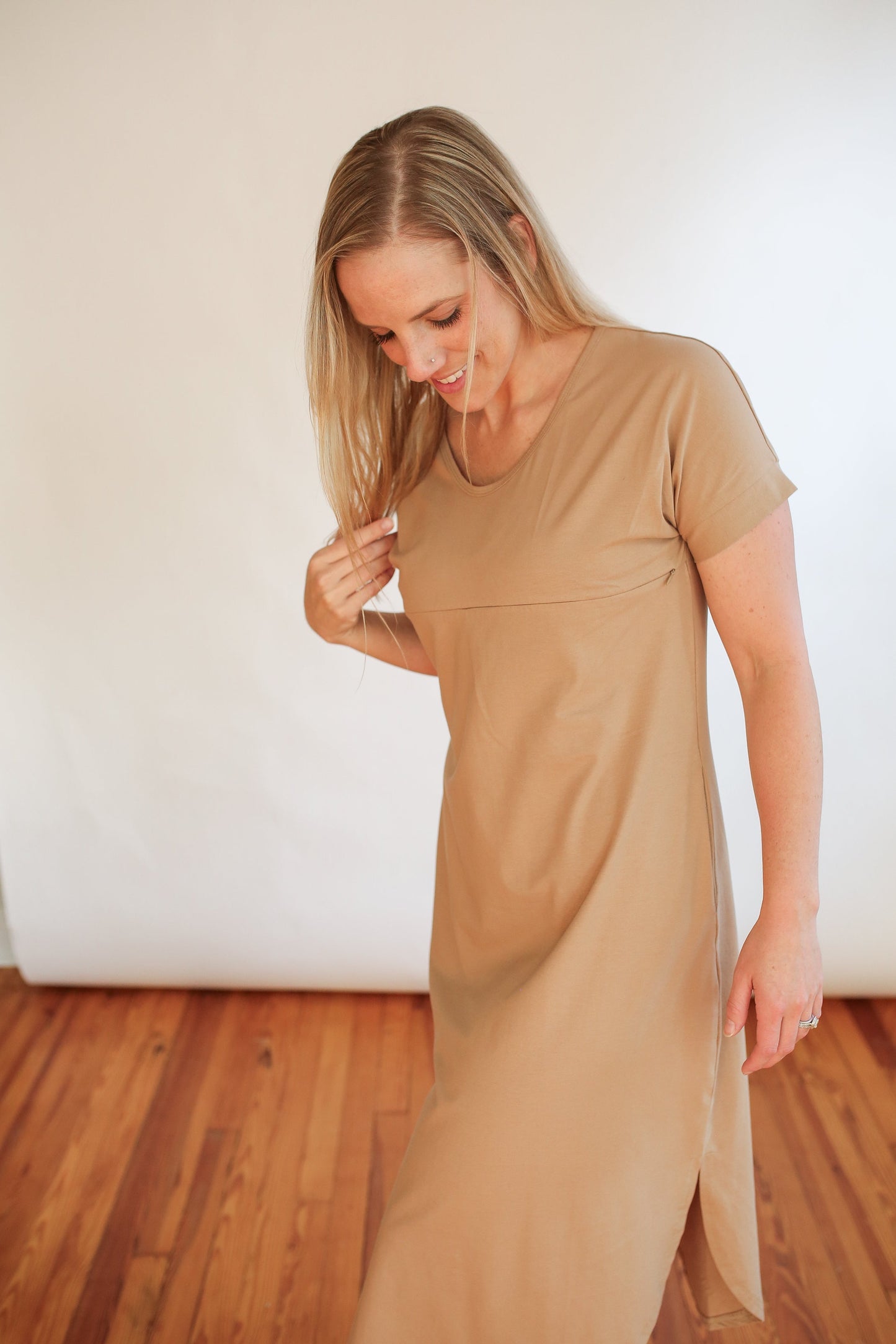 Movemama Invisible Zipper Midi Breastfeeding T-Shirt Dress (Final Sale)